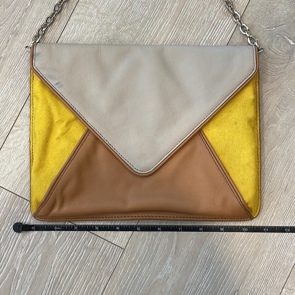 Banana Republic purse - Picture 5 of 9